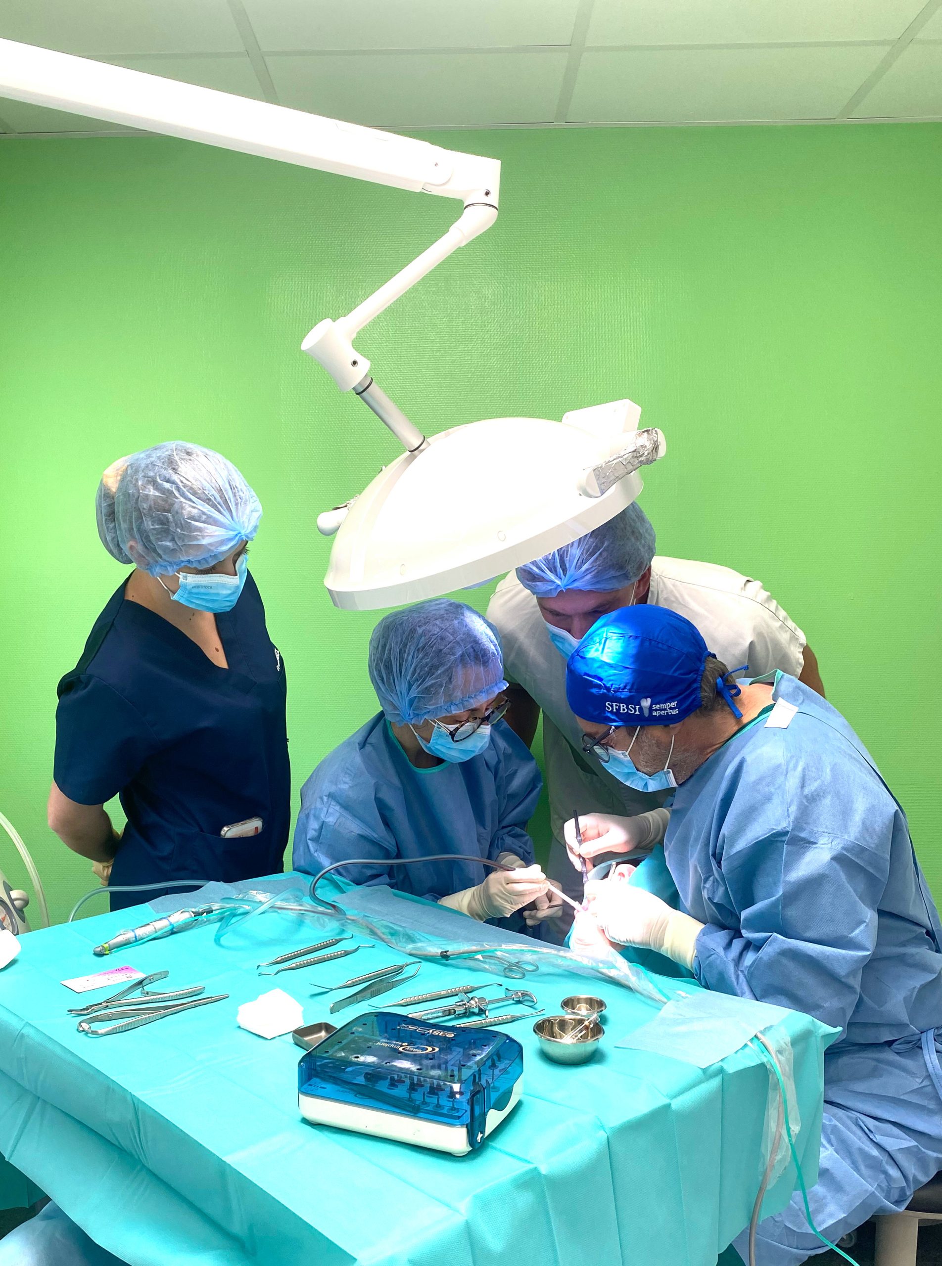 formation-implantologie-3